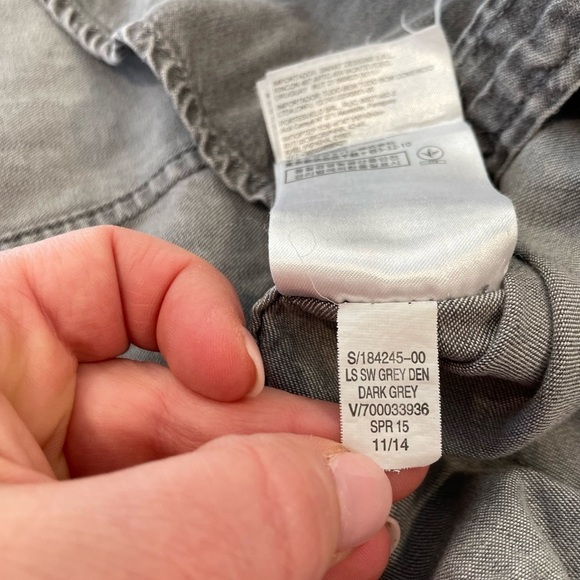 Banana Republic Grey Denim Shirt - size small - Picture 9 of 9